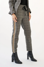 Load image into Gallery viewer, Knit Pants with Blazer